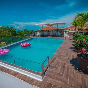 3* Hotel Encino Malecón Centro